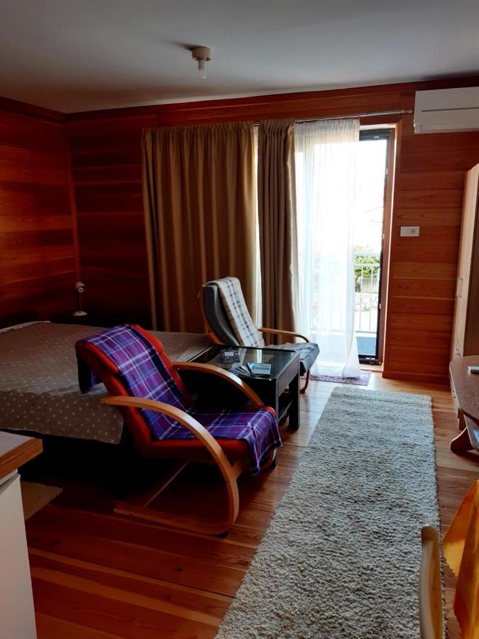 Studio Apartment Meden Pomer Εξωτερικό φωτογραφία