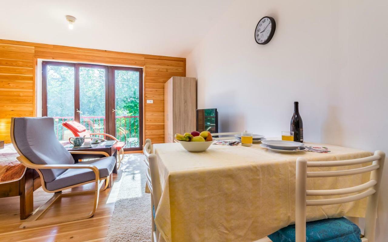 Studio Apartment Meden Pomer Εξωτερικό φωτογραφία