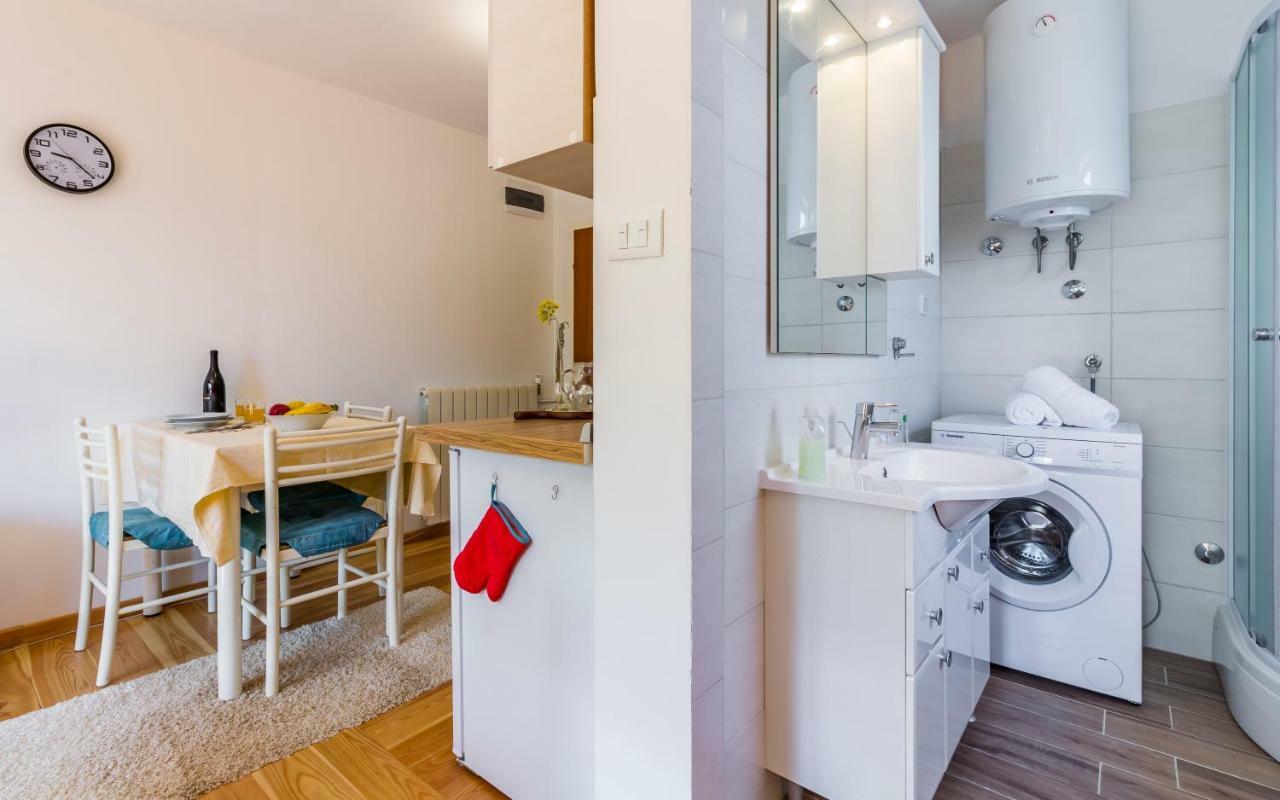 Studio Apartment Meden Pomer Εξωτερικό φωτογραφία