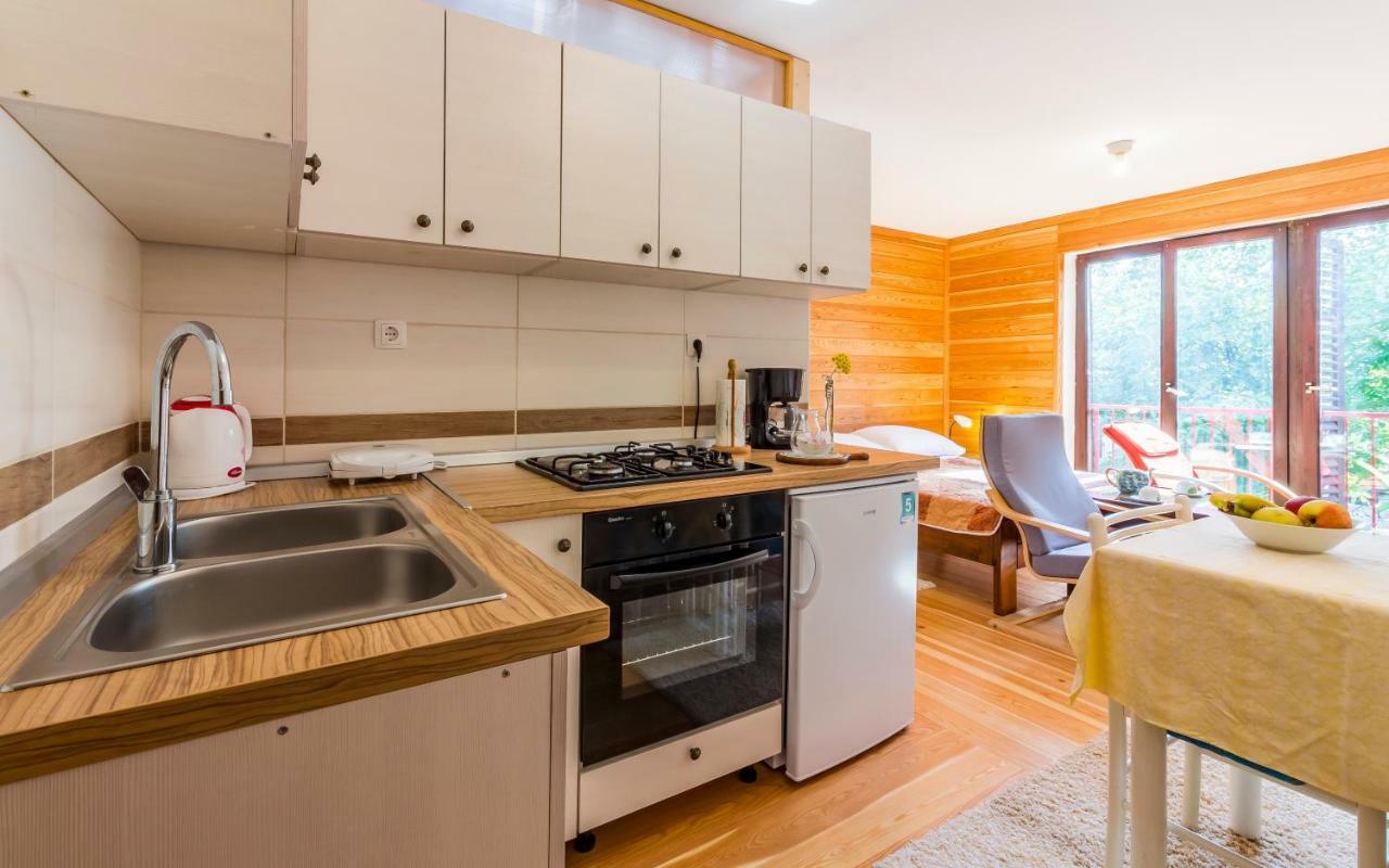 Studio Apartment Meden Pomer Εξωτερικό φωτογραφία